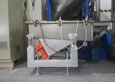 Shaker Separator Vibrating Sieve Machine Untuk Plastik 650mm Tinggi Outlet Tengah